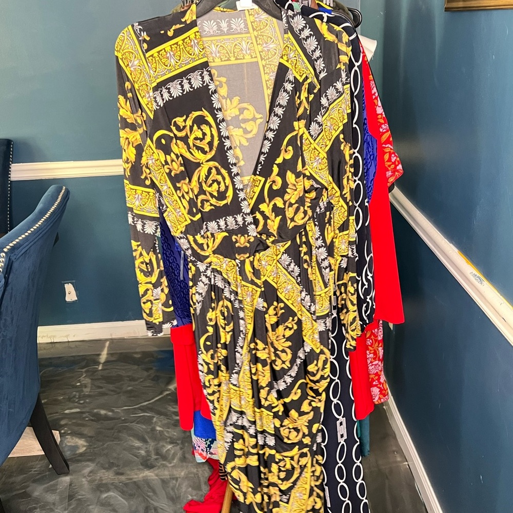 Black and Yellow dress